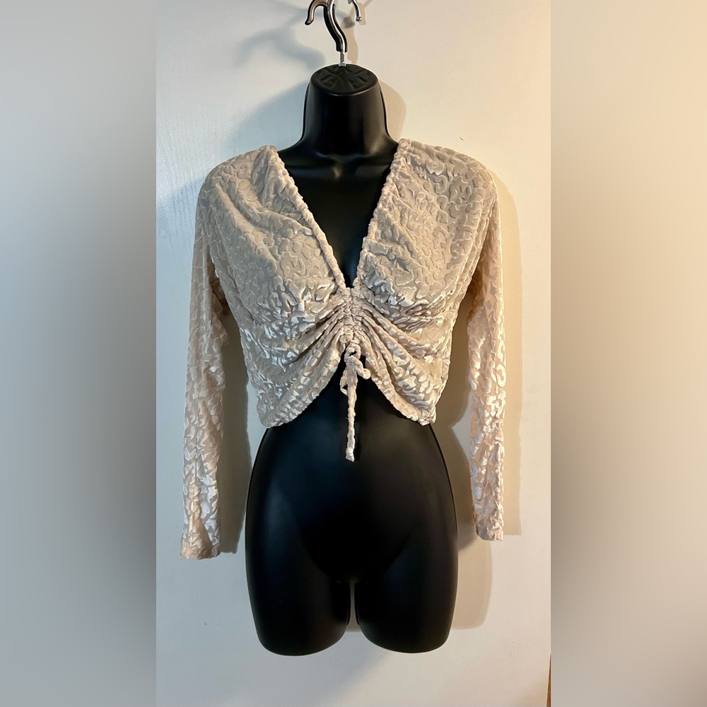 D Rock sheer cream leopard pattern crop top